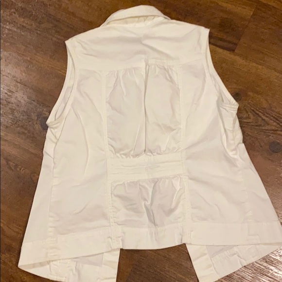 White jean vest - Picture 3 of 3